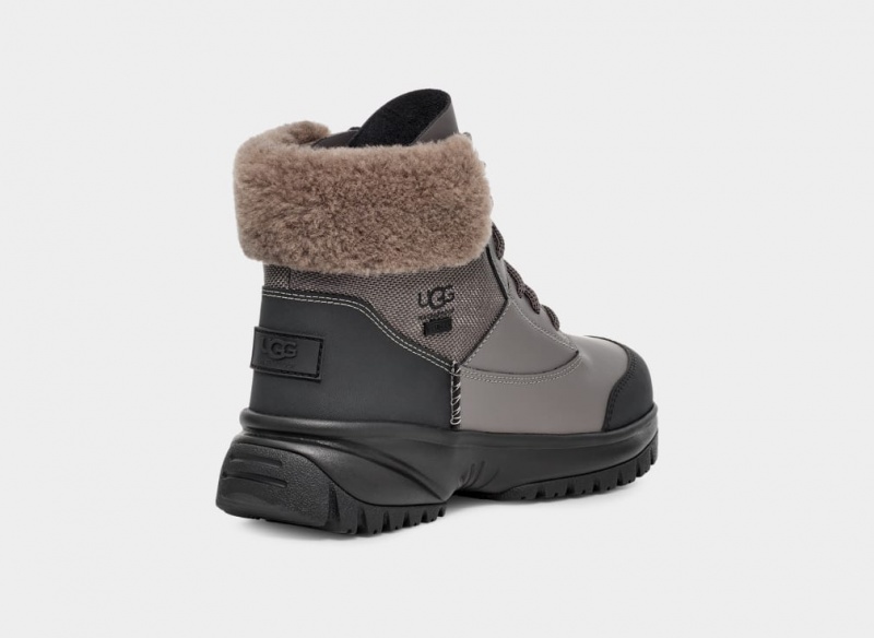 Kozaki Damskie Ugg Yose Fluff V2 Szare | RYI-376891